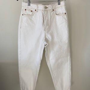 Top Shop Off White Mom Jeans. Size 28. Like new.  Off white and cotton.